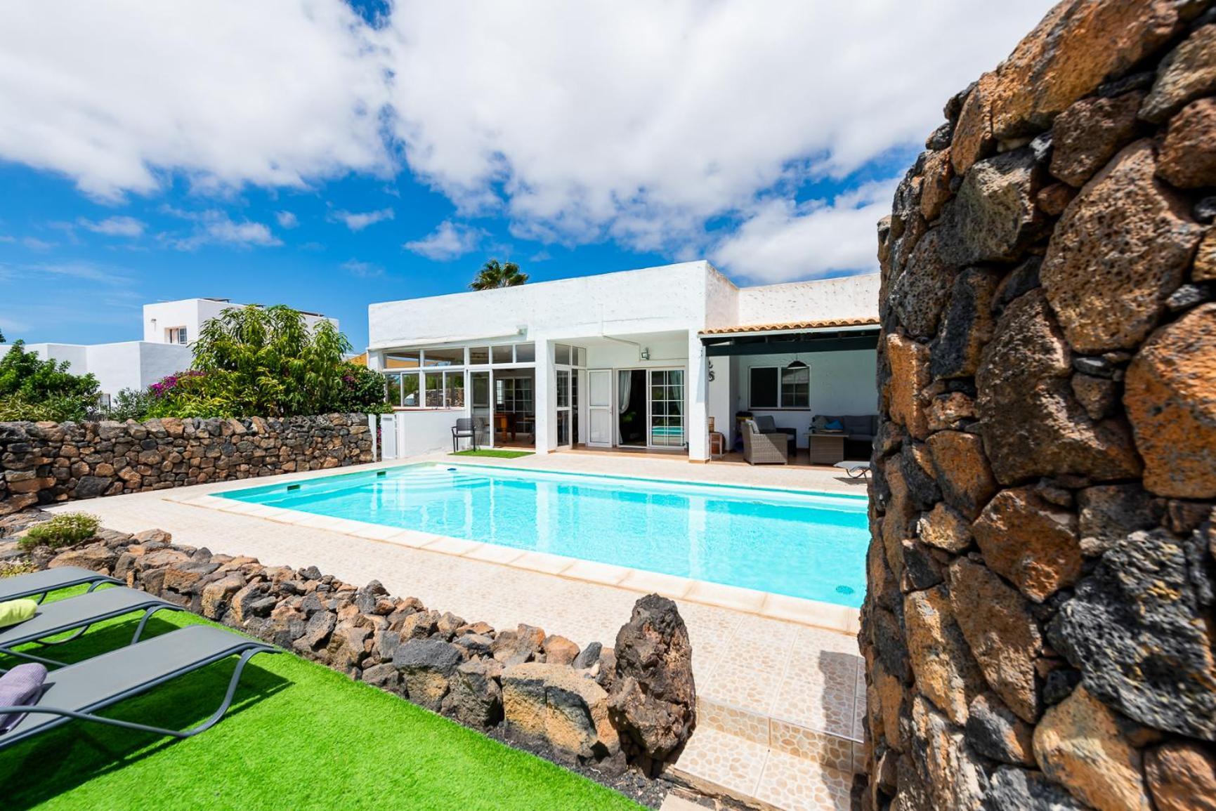 Casa Yukka Villa With Heated Pool لاجاريس المظهر الخارجي الصورة